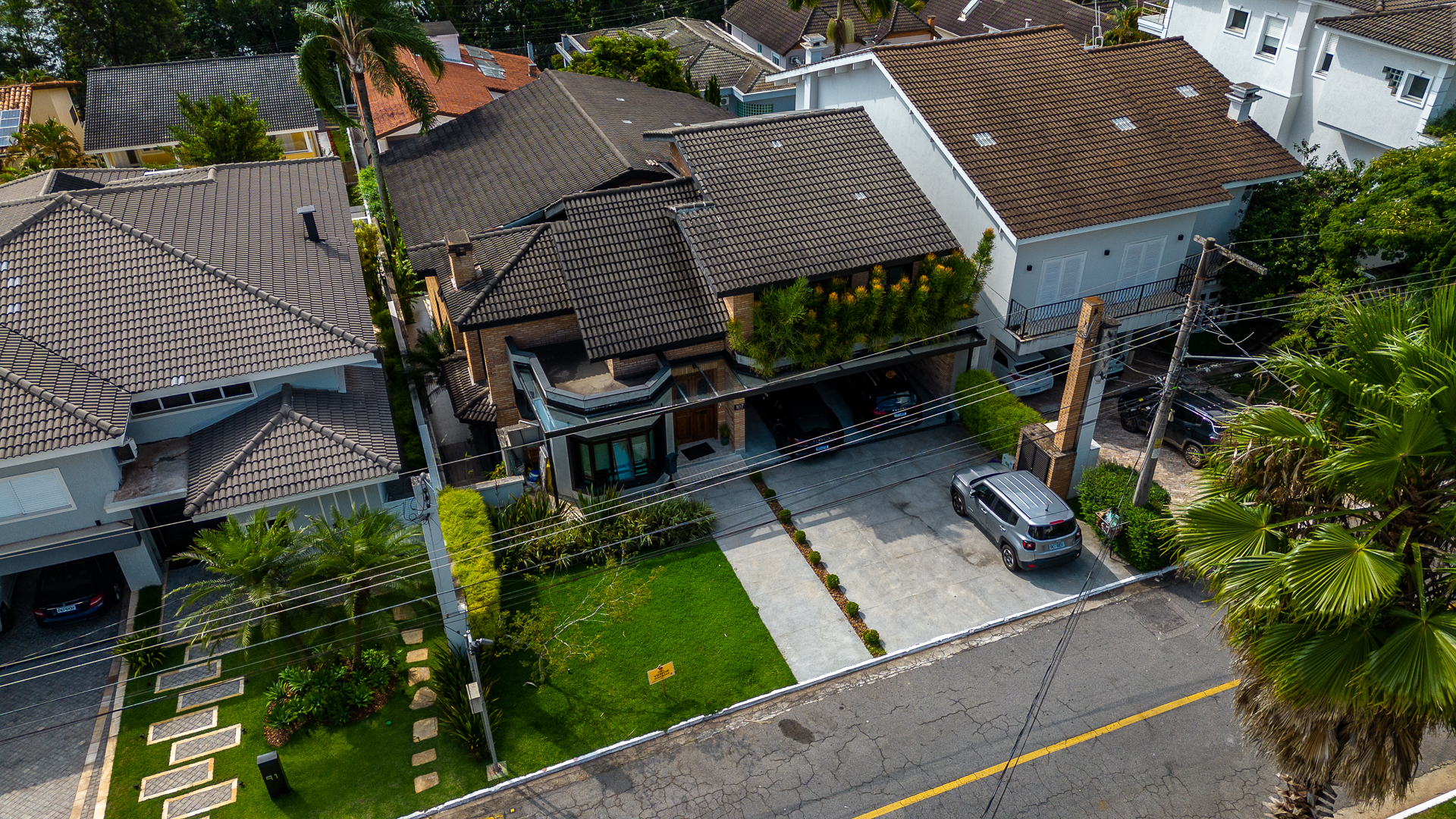 horizontal-19-DJI_0037